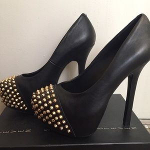 Steve Madden stilettos